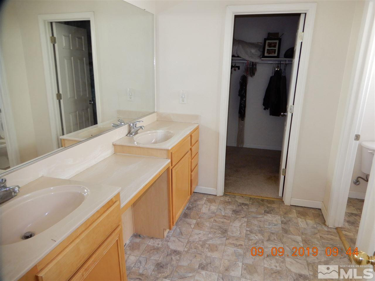2357 Crestone Drive Reno, NV 89523 - Photo 13 of 15 Photo 13