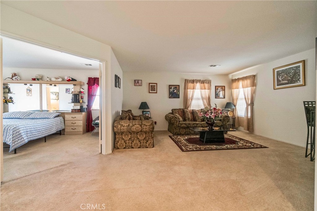 3131 Jojoba Terrace Palmdale, CA 93550 - Photo 28 of 51