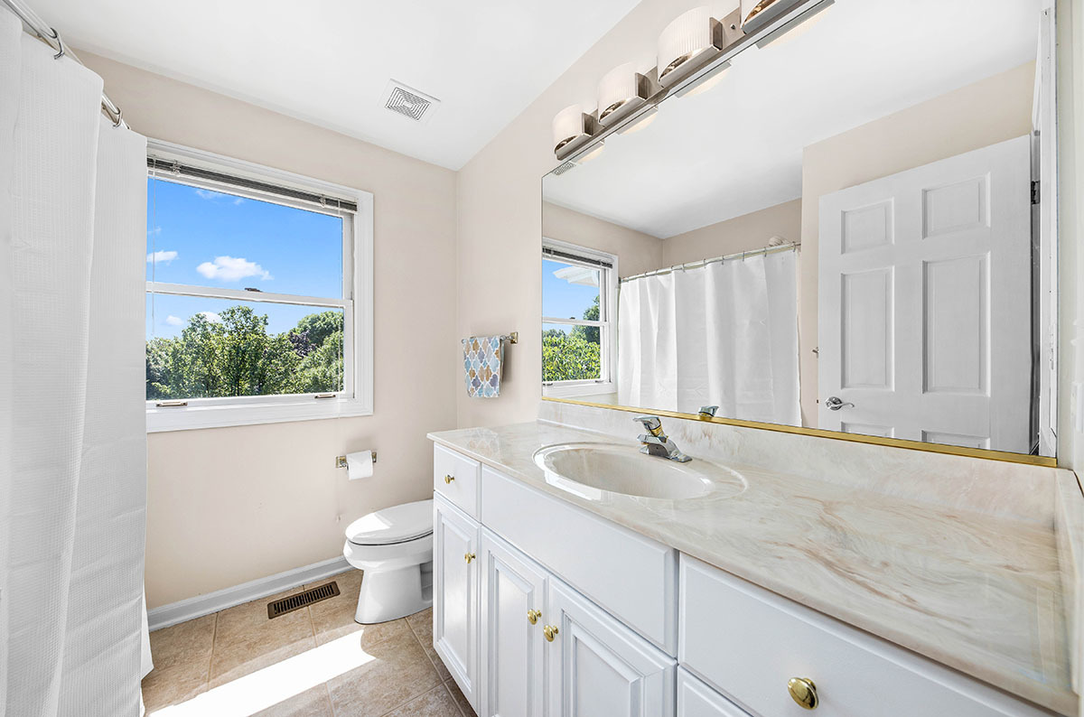 703 Rock Spring Road Naperville, IL 60565 - Photo 27 of 46