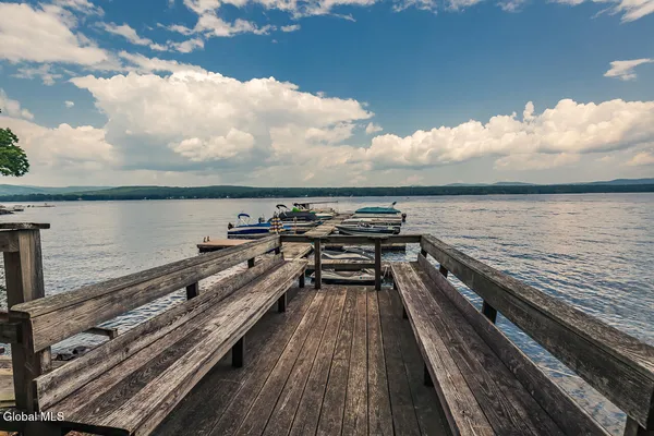 $675,000 | 143 Lakeview Avenue, Mayfield, NY 12117