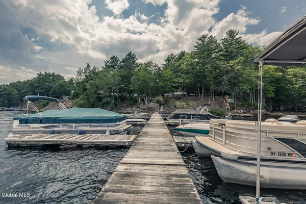 $675,000 | 143 Lakeview Avenue, Mayfield, NY 12117