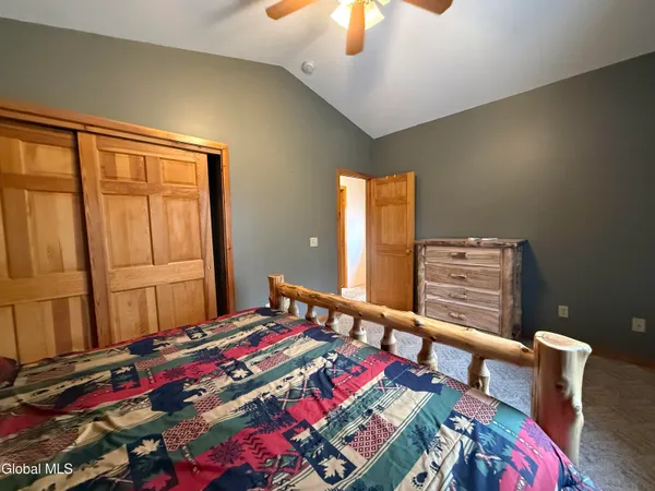 $675,000 | 143 Lakeview Avenue, Mayfield, NY 12117