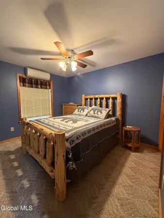 $675,000 | 143 Lakeview Avenue, Mayfield, NY 12117