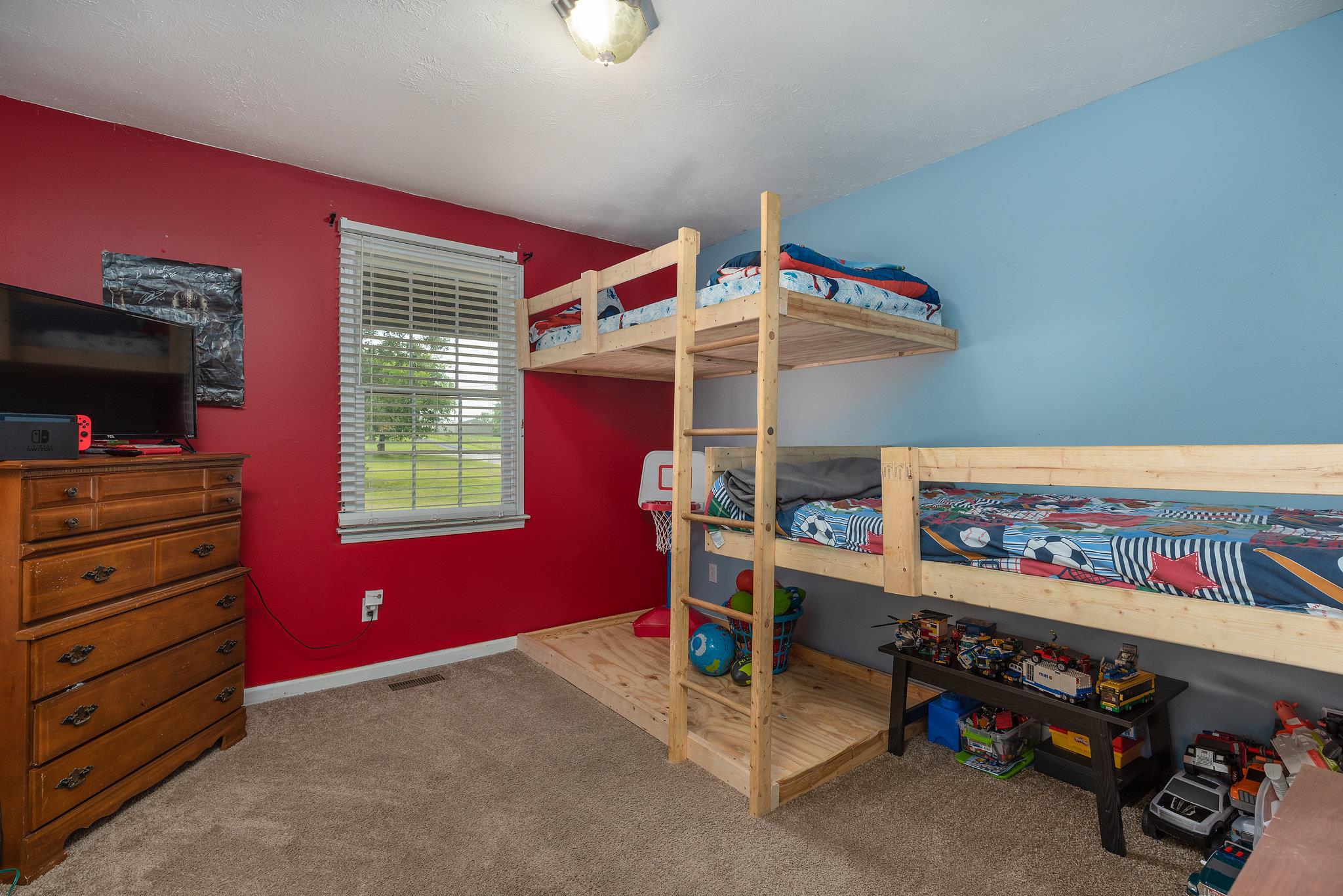 1011 Hamilton Chambers Road Lebanon, TN 37087 - Photo 8 of 14 a view of a room with toys