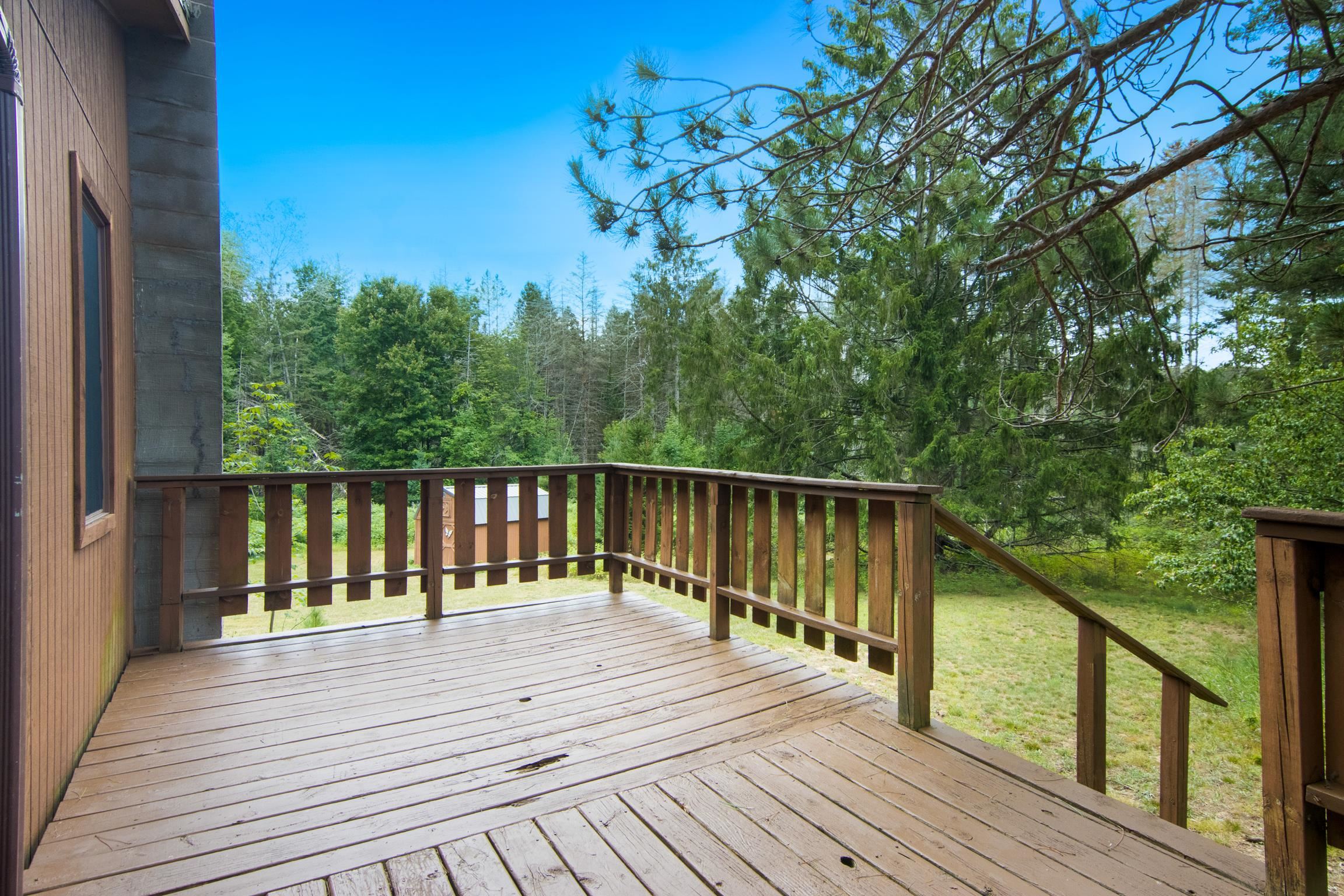 8220 Dell Road Kingsley, MI 49649 - Photo 6 of 32 Gallery Image 6