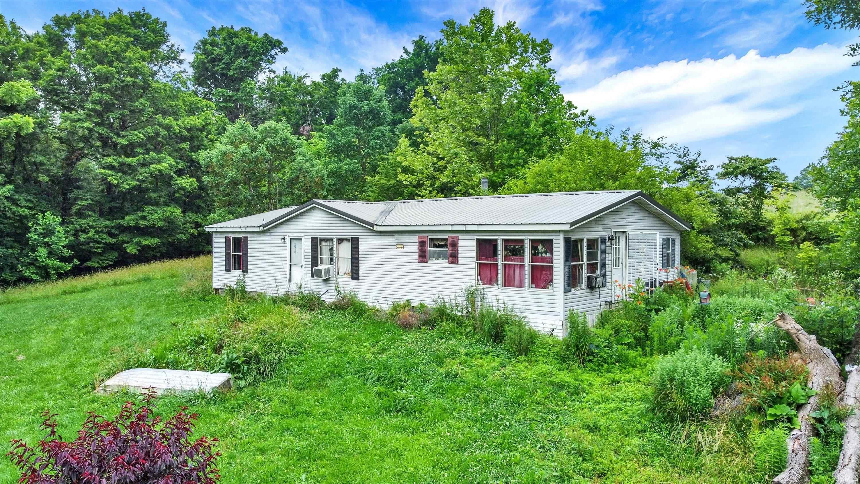 5462-5550 Patricksburg Road Spencer, IN 47460 - Photo 12 of 16