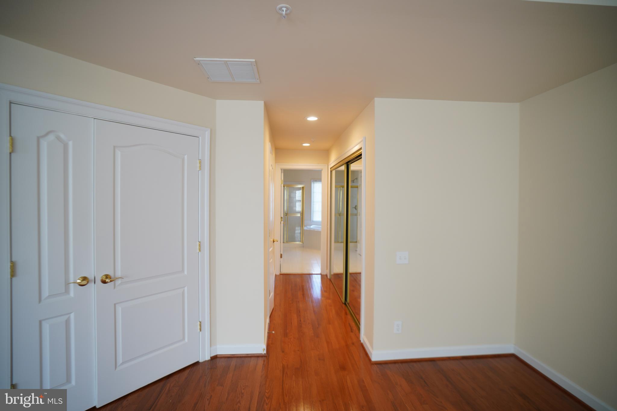 9544 Lagersfield Circle Vienna, VA 22181 - Photo 11 of 22