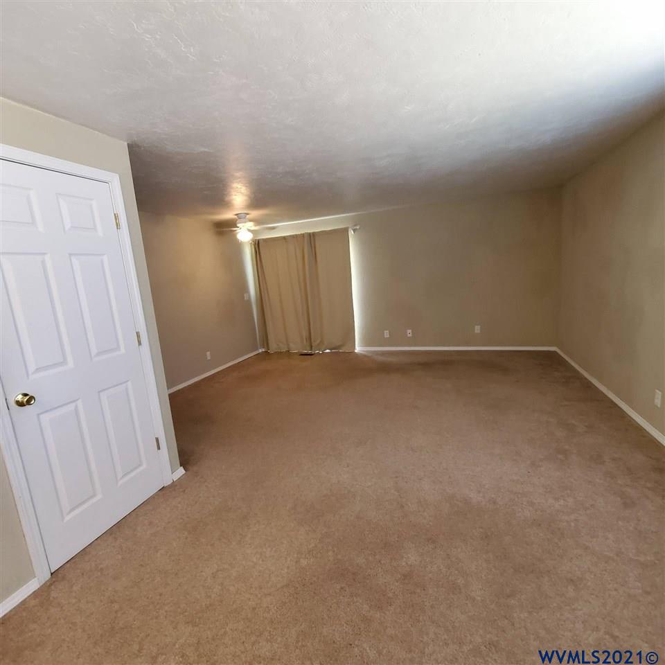 1588 Del Rio Avenue Southeast Albany, OR 97322 - Photo 12 of 12 Gallery Image 12