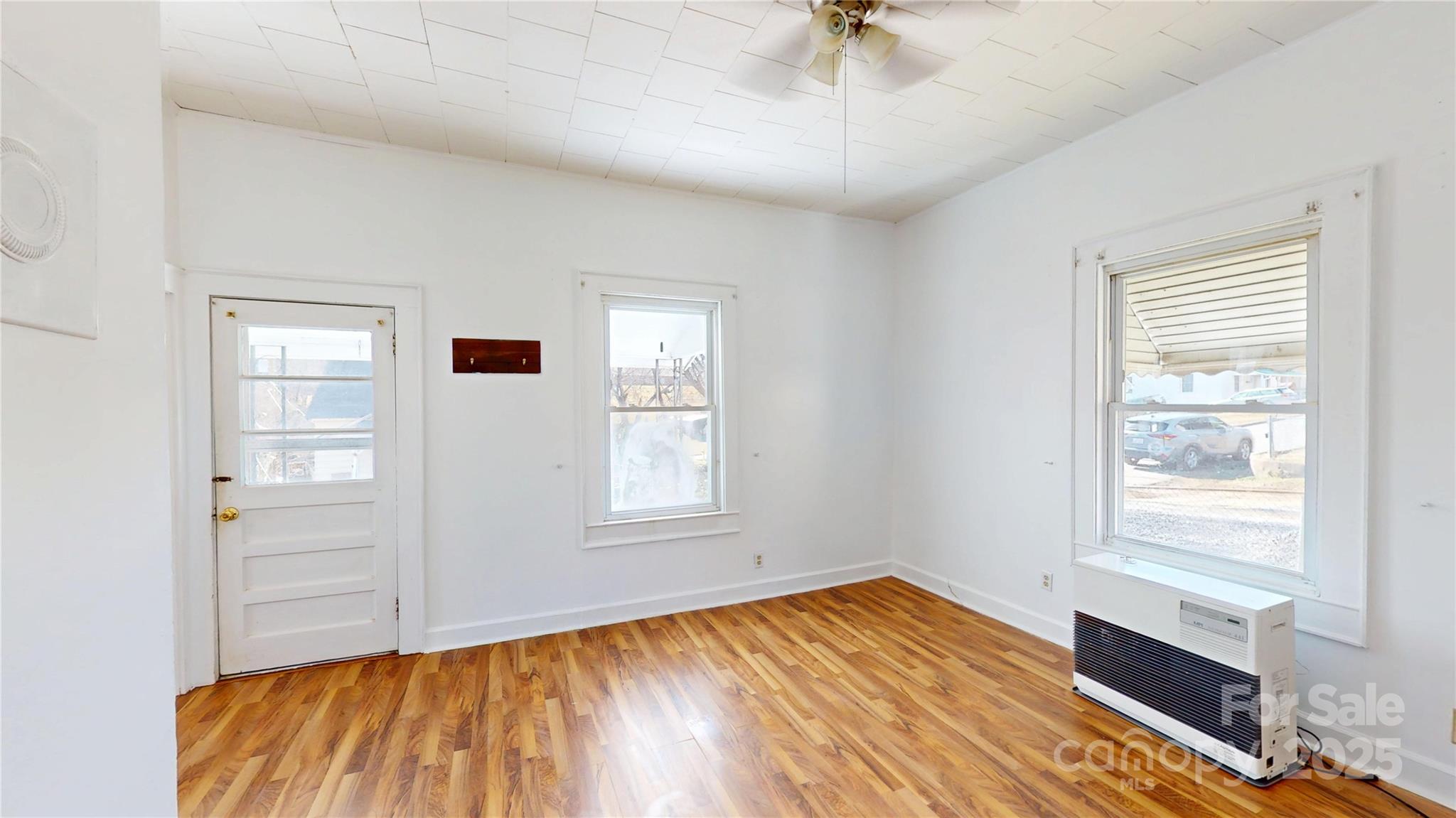 52 6th C Street Marion, NC 28752 - Photo 8 of 24