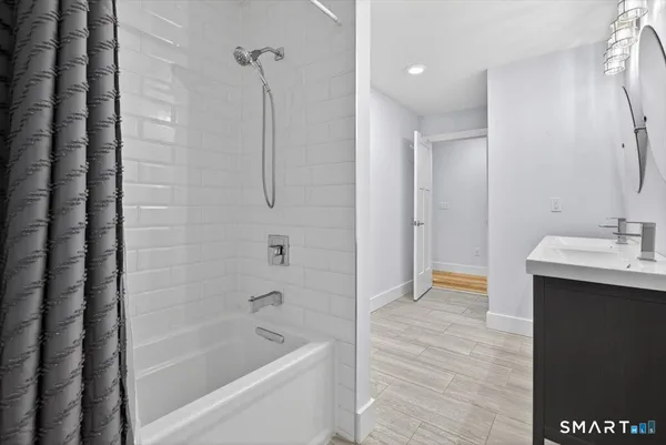 $2,750 | 32 1/2 Village Road, Unit 1, Milford, CT 06460