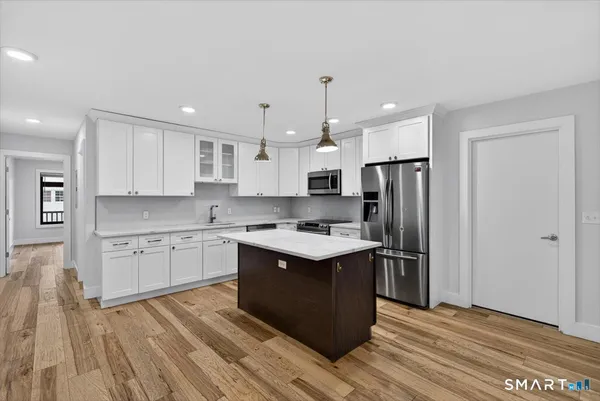 $2,750 | 32 1/2 Village Road, Unit 1, Milford, CT 06460