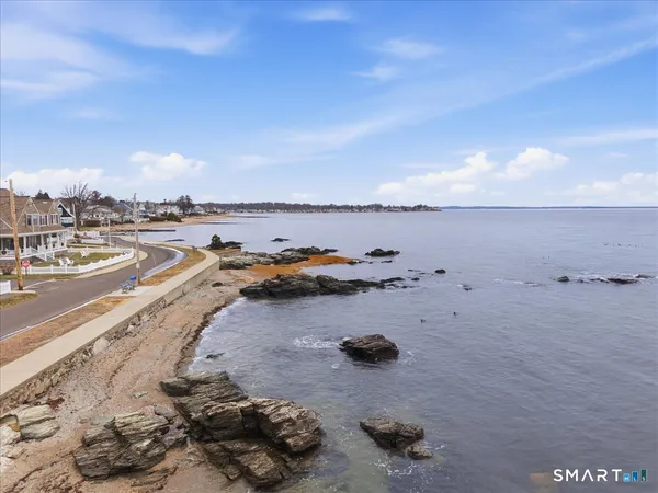 $2,750 | 32 1/2 Village Road, Unit 1, Milford, CT 06460