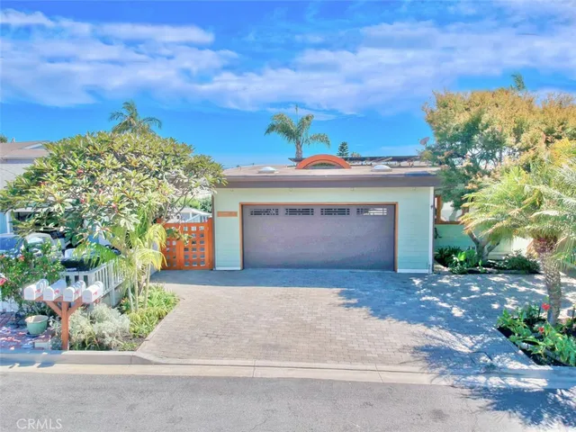 $2,495,000 | 27062 Calle Juanita, Dana Point, CA 92624