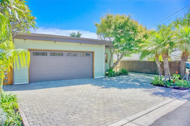 $2,495,000 | 27062 Calle Juanita, Dana Point, CA 92624