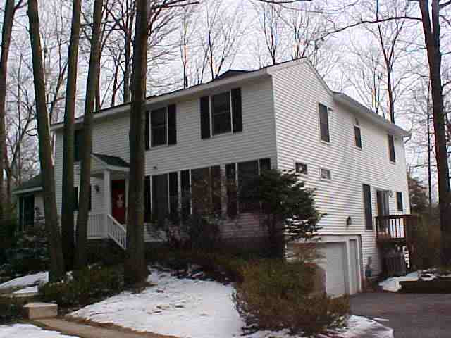 1084 Winne Road Niskayuna, NY 12309 - Photo 1 of 1 Photo 1