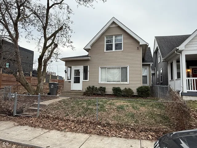 $1,950 | 717 Parkway Avenue, Indianapolis, IN 46203