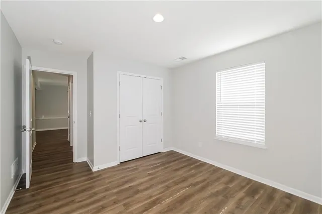 $2,110 | 10909 Highview Road, Peculiar, MO 64078