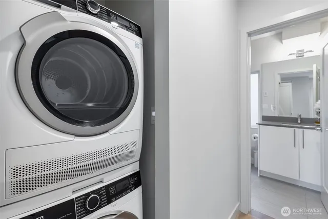 $839,900 | 1763 Northwest 59th Street, Unit A, Seattle, WA 98107