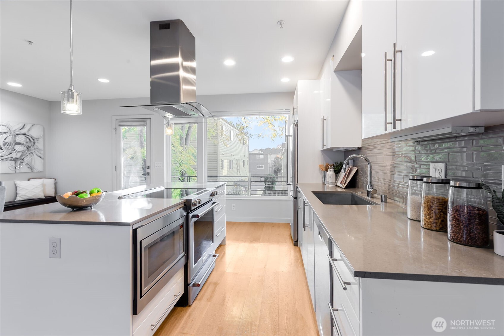 1763 Northwest 59th Street, Unit A Seattle, WA 98107 - Photo 10 of 39