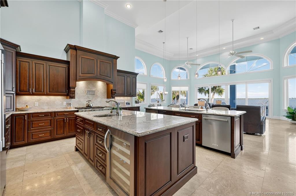 70 North Sewalls Point Road Stuart, FL 34996 - Photo 17 of 72 Kitchen