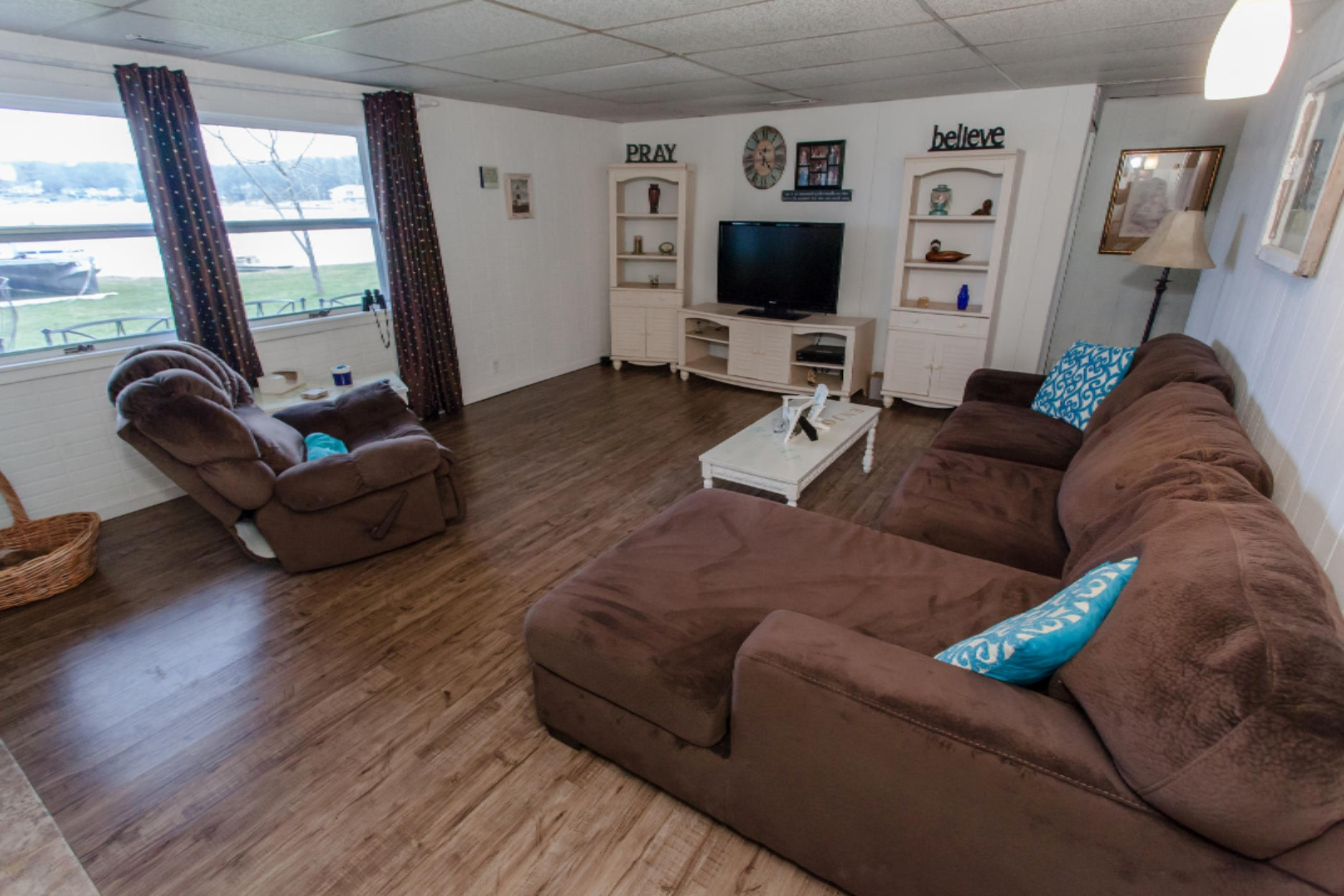 6075 Hubbard Road Muskegon, MI 49442 - Photo 22 of 28 NNG_016