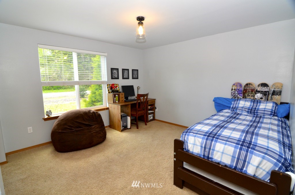 1343 Minterbrook Road Port Orchard, WA 98367 - Photo 16 of 25 Gallery Image 16