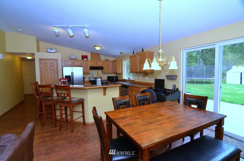 1343 Minterbrook Road Port Orchard, WA 98367 - Photo 3 of 25 Gallery Image 3
