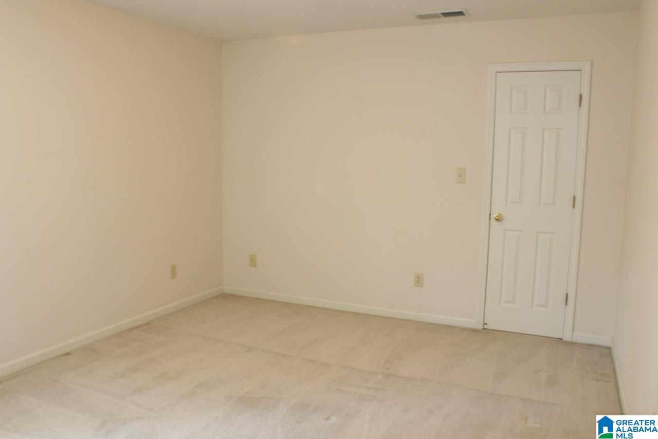 1016 Colonial Drive Alabaster, AL 35007 - Photo 36 of 47