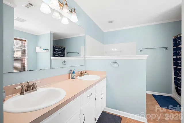 $300,000 | 6906 Streamside Drive, Charlotte, NC 28212