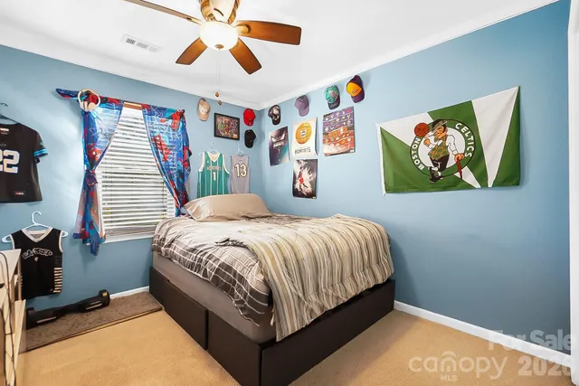 $300,000 | 6906 Streamside Drive, Charlotte, NC 28212