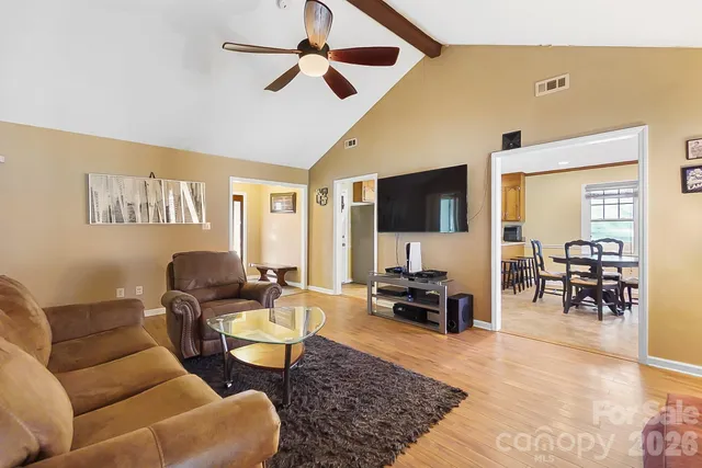 $300,000 | 6906 Streamside Drive, Charlotte, NC 28212