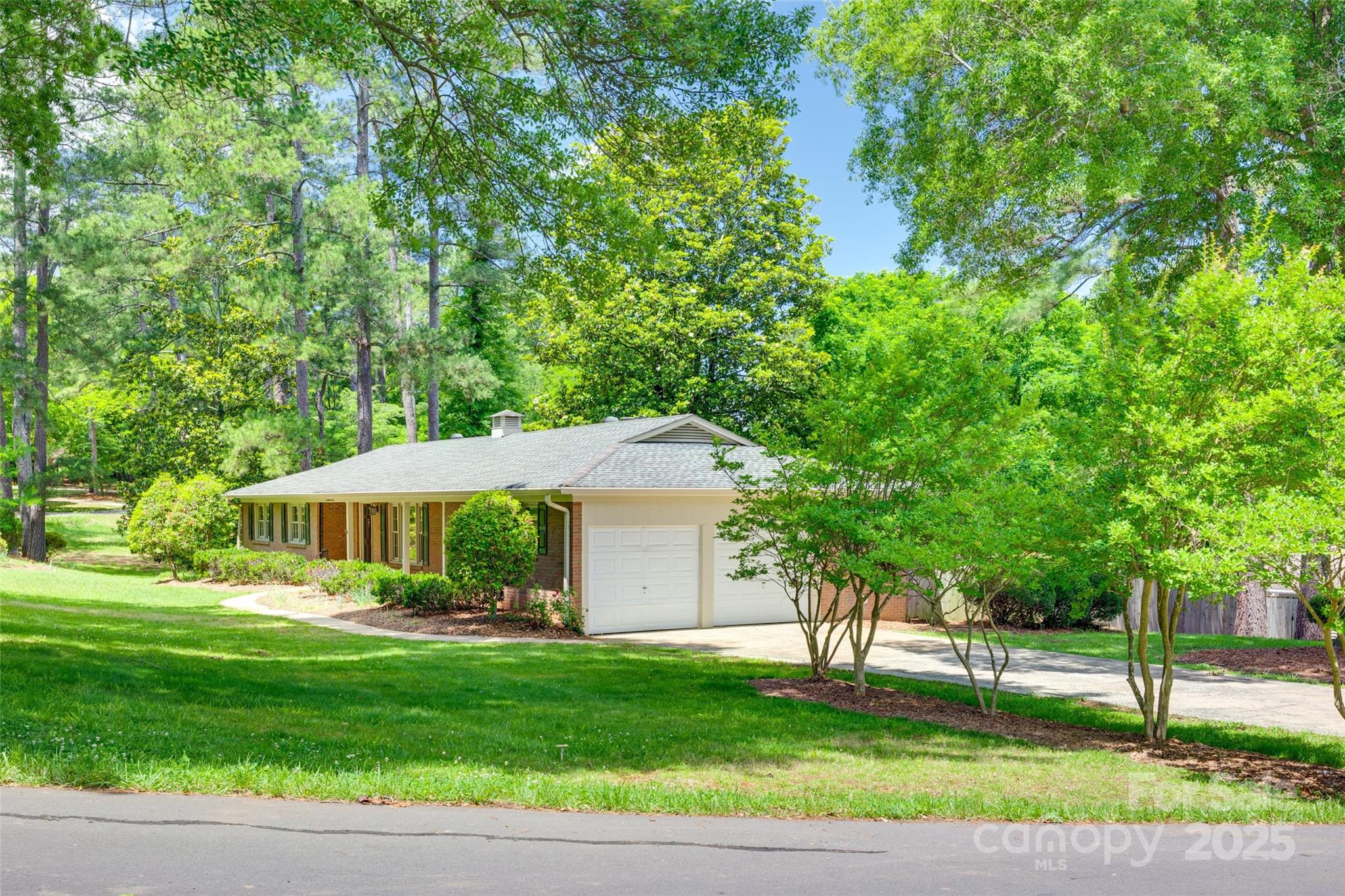 2001 Lakeview Drive Pineville, NC 28134 - Photo 34 of 35 a view of a house with a yard