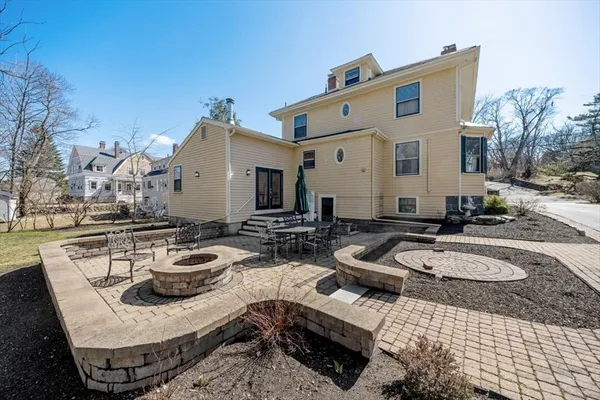 $1,325,000 | 143 South Street, Hingham, MA 02043
