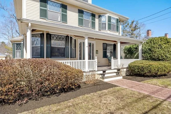 $1,325,000 | 143 South Street, Hingham, MA 02043
