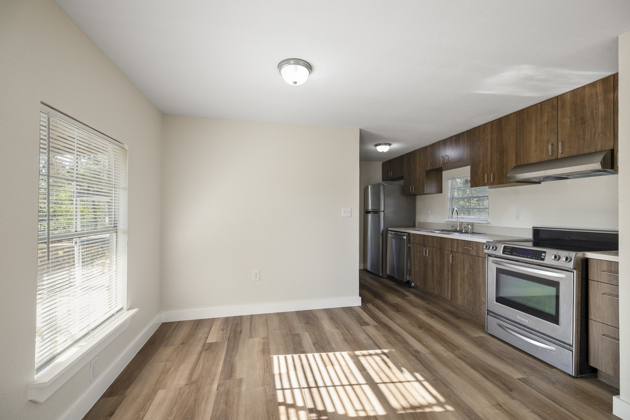 37111 Middle Trail Magnolia, TX 77354 - Photo 8 of 36