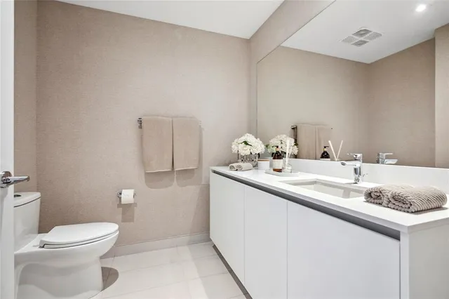 $7,750,000 | 1116 North Ocean Boulevard, Unit UPH03, Pompano Beach, FL 33062