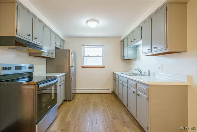 $1,300 | 185 Mead Street, North Tonawanda, NY 14120