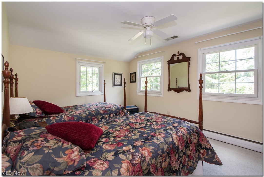 2872 Lander Road Cleveland, OH 44124 - Photo 18 of 35
