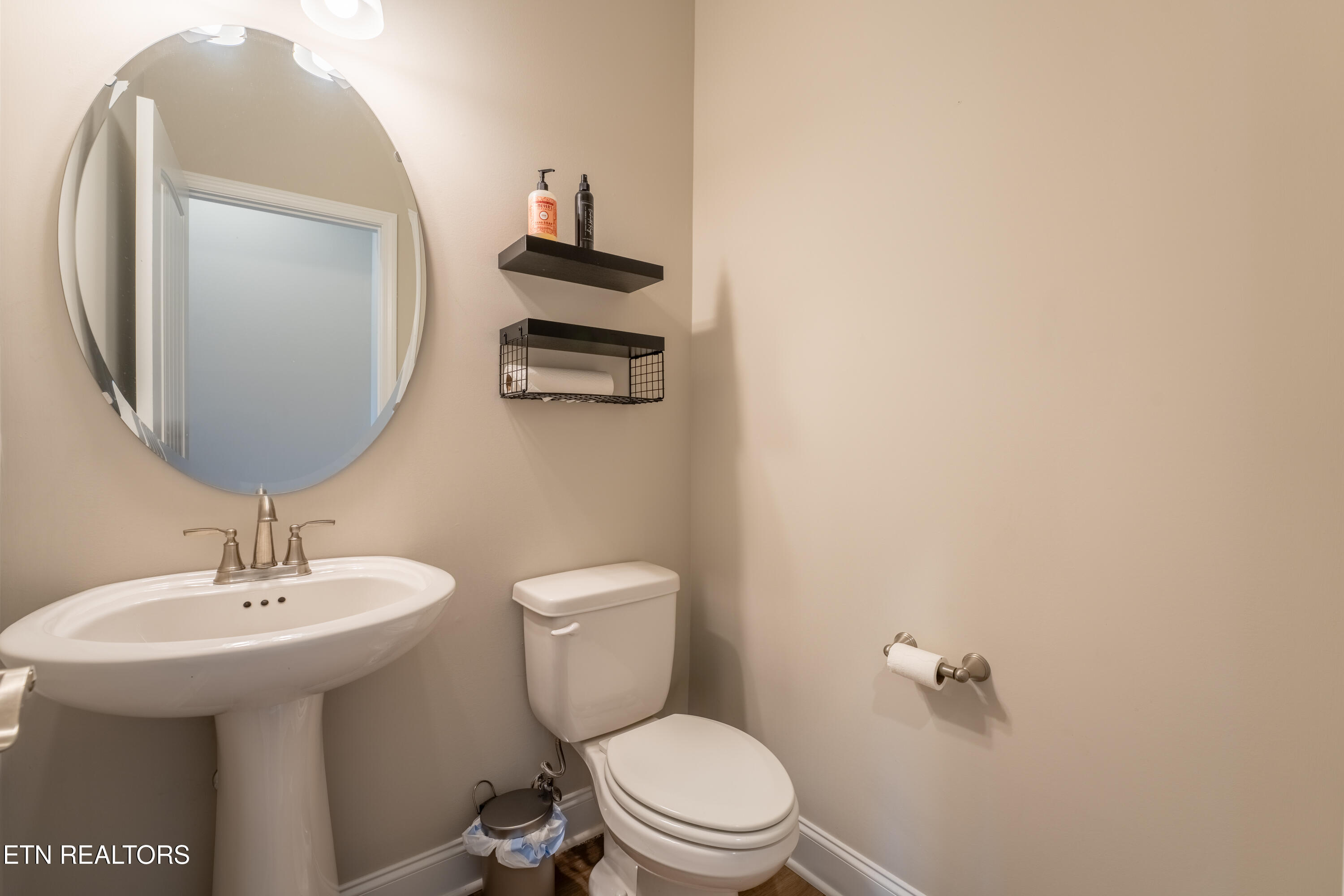 119 Fortenberry Street Oak Ridge, TN 37830 - Photo 17 of 52 14