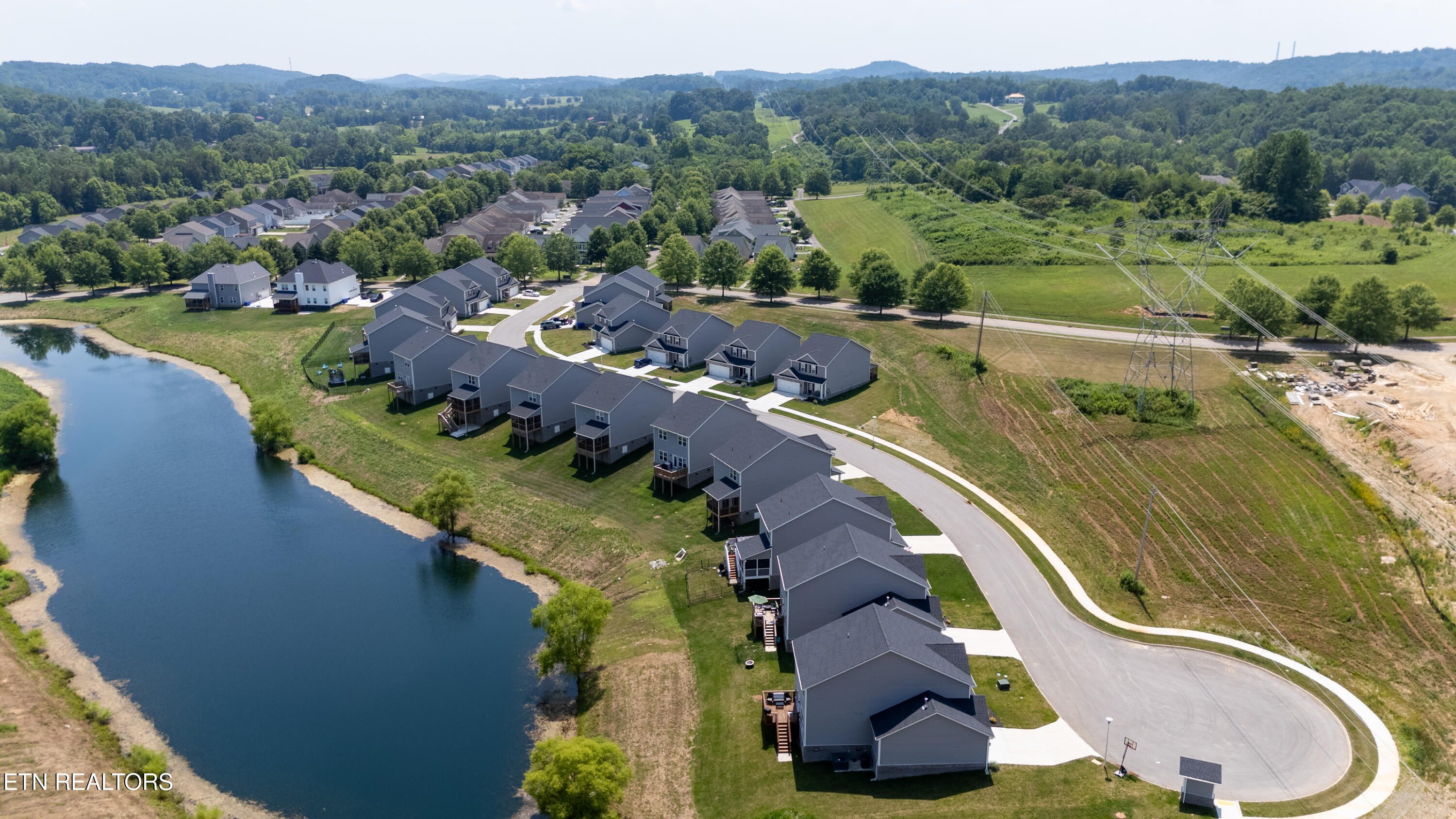 119 Fortenberry Street Oak Ridge, TN 37830 - Photo 48 of 52 46