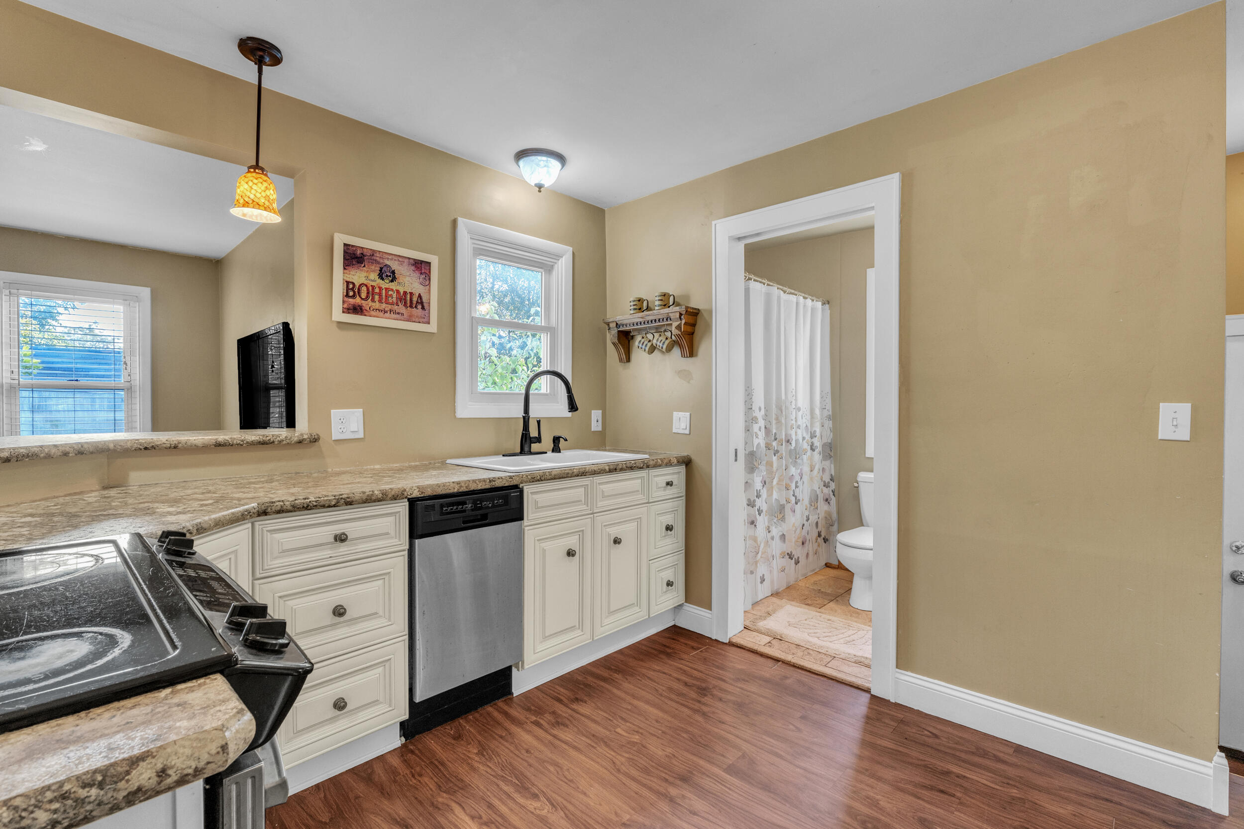 313 Maple Street Howell, MI 48843 - Photo 13 of 36 maple-18