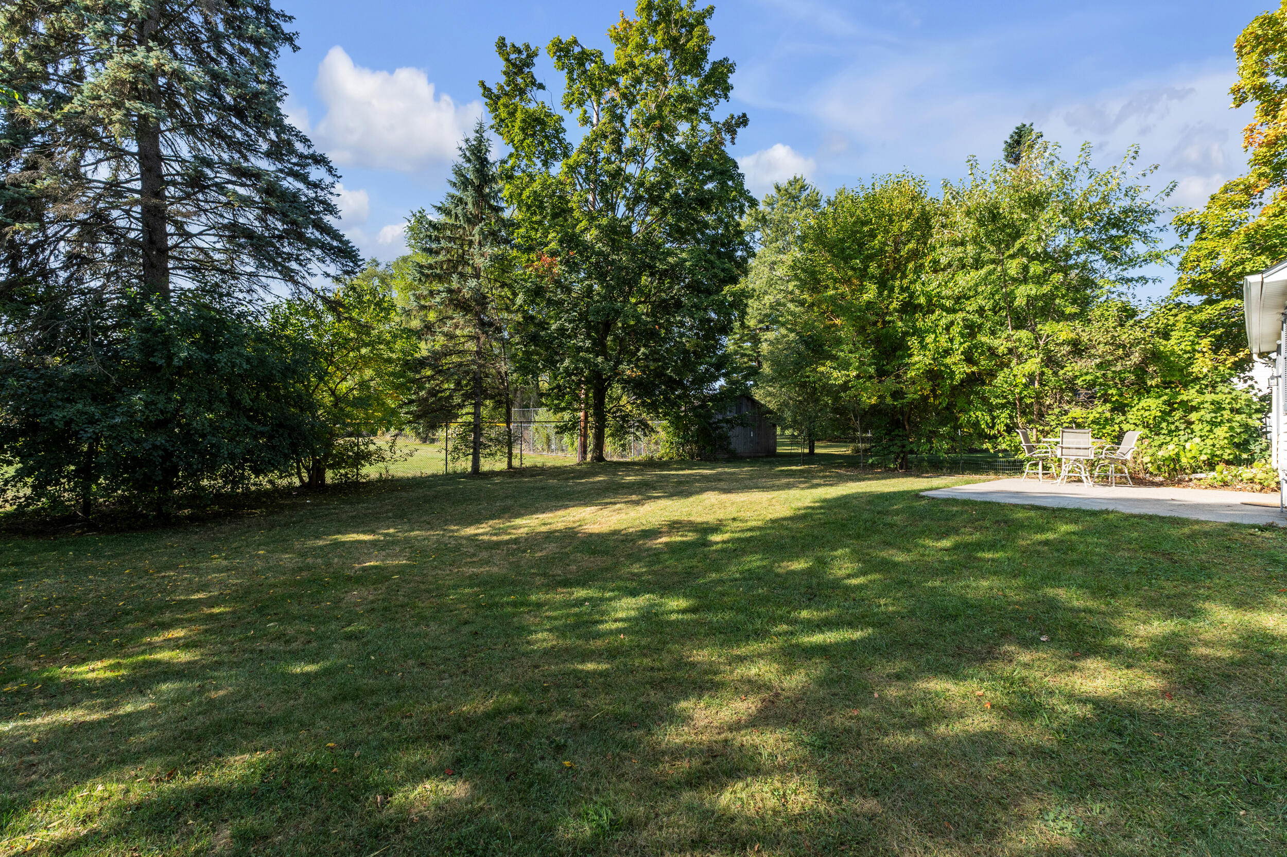 313 Maple Street Howell, MI 48843 - Photo 29 of 36 maple-40