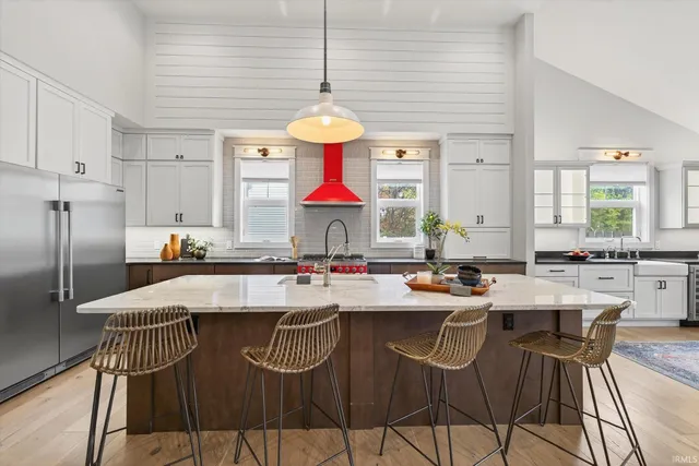 $624,900 | 943 Nicholas Lane, Ellettsville, IN 47429