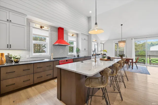 $624,900 | 943 Nicholas Lane, Ellettsville, IN 47429