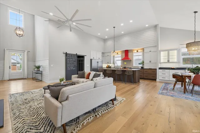 $624,900 | 943 Nicholas Lane, Ellettsville, IN 47429