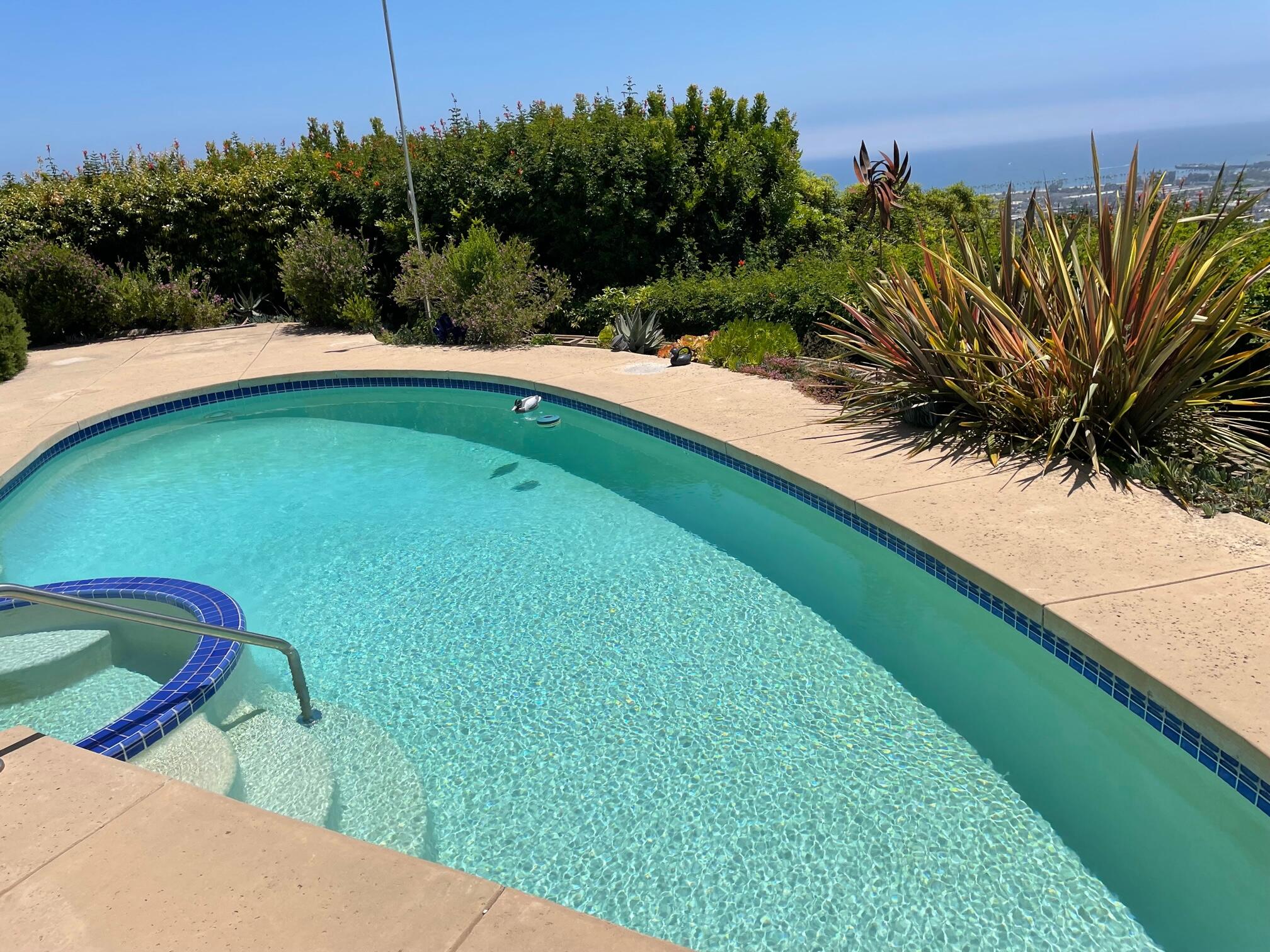 260 Loma Media Road Santa Barbara, CA 93103 - Photo 6 of 23 a view of a backyard with plants