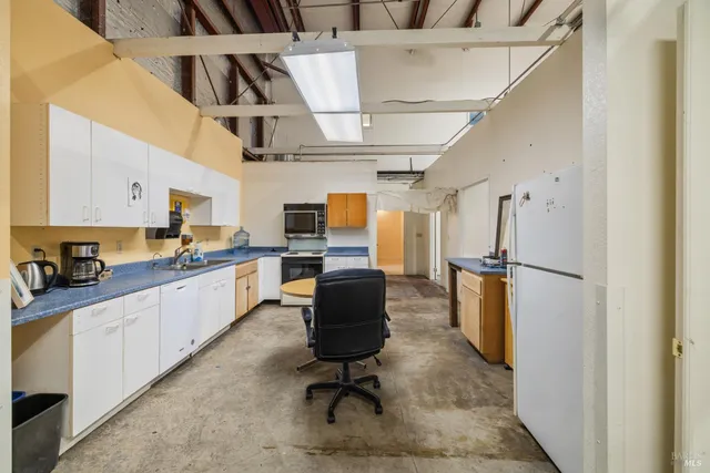 $6,647 | 117 Morris Street, Sebastopol, CA 95472