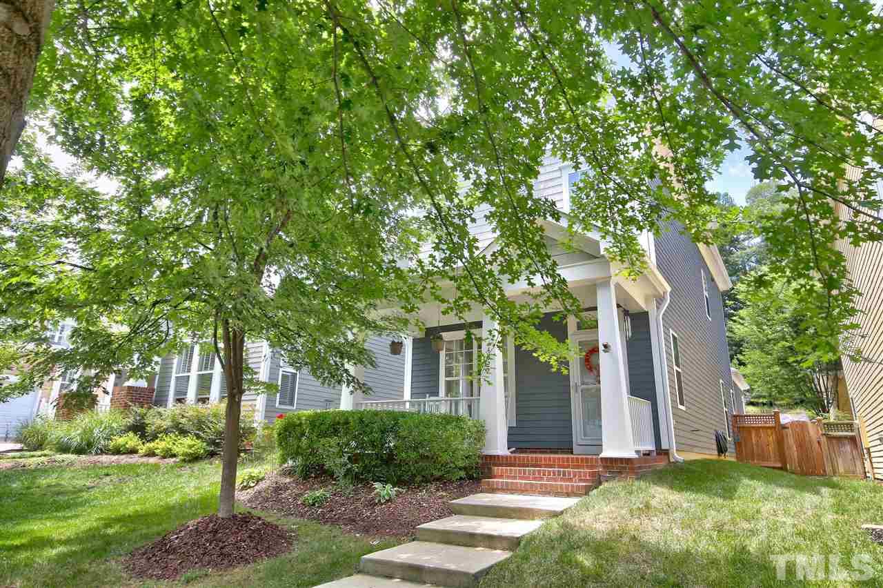 4522 All Points View Way Raleigh, NC 27614 - Photo 2 of 25 a front view of a house with garden