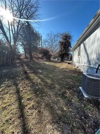 $10,000 | 3621 Topping Avenue, Kansas City, MO 64129