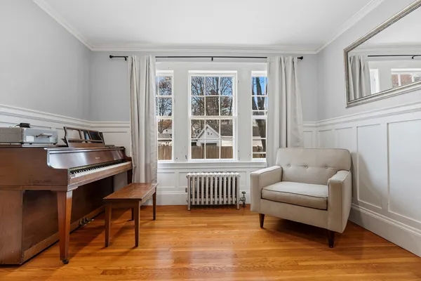 $6,500 | 859 Fellsway West, Medford, MA 02155